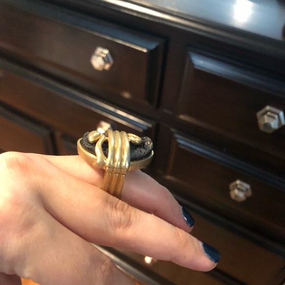 Lia Sophia ring - Picture 2 of 3